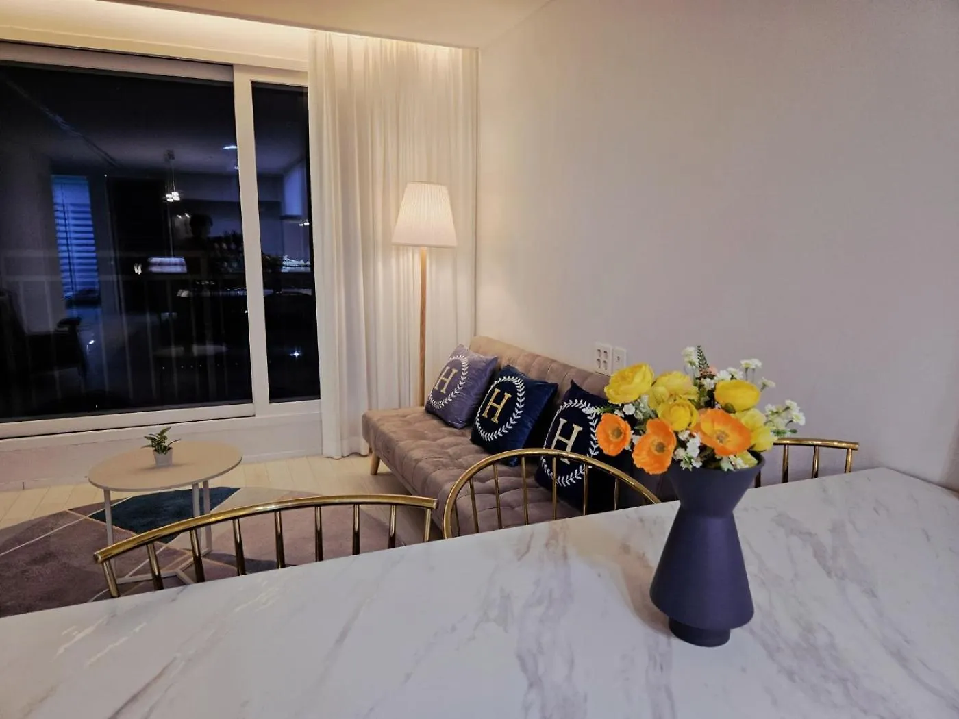Moonlight Sonata Apartment Bucheon