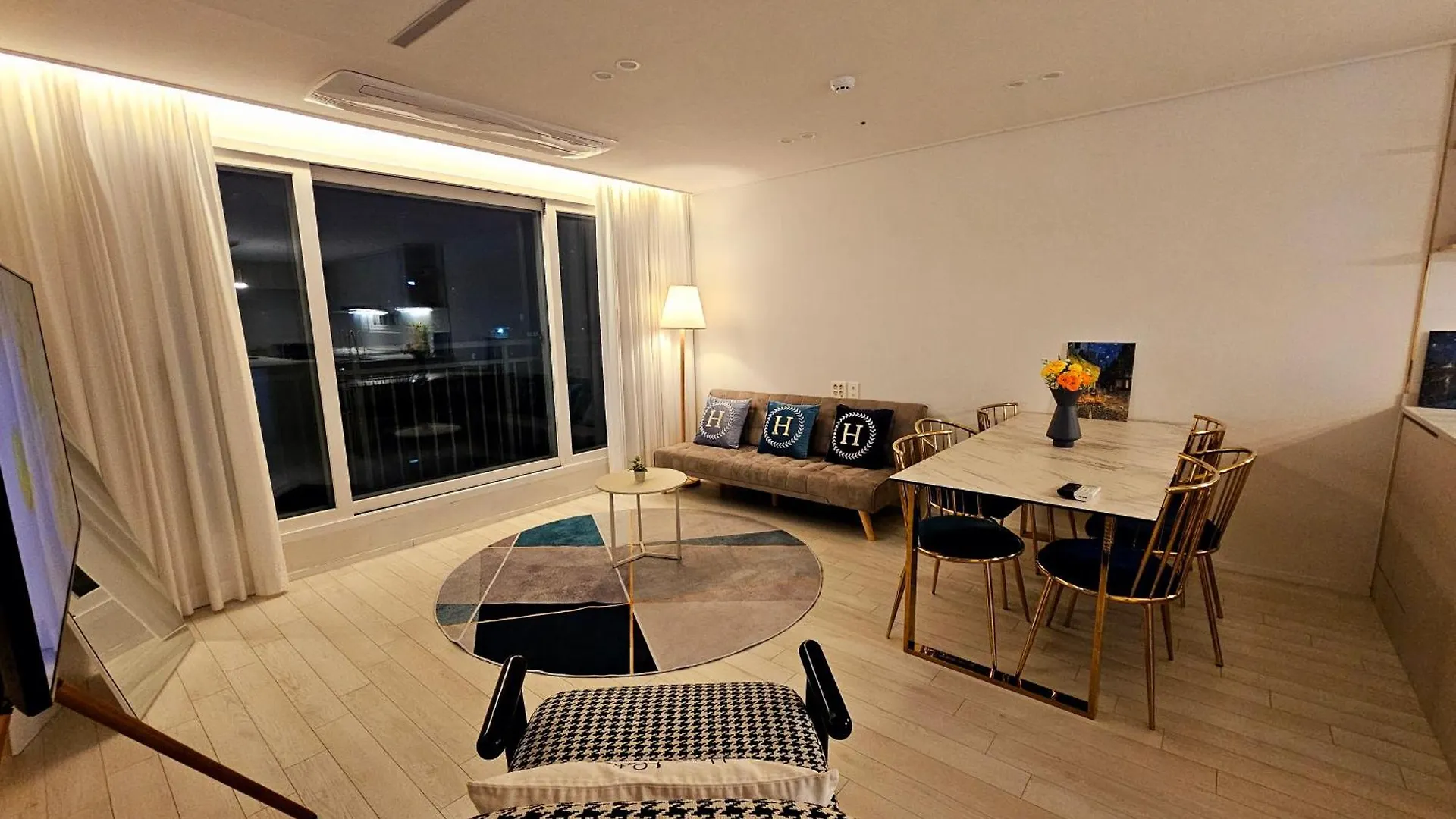 Moonlight Sonata Apartment Bucheon South Korea