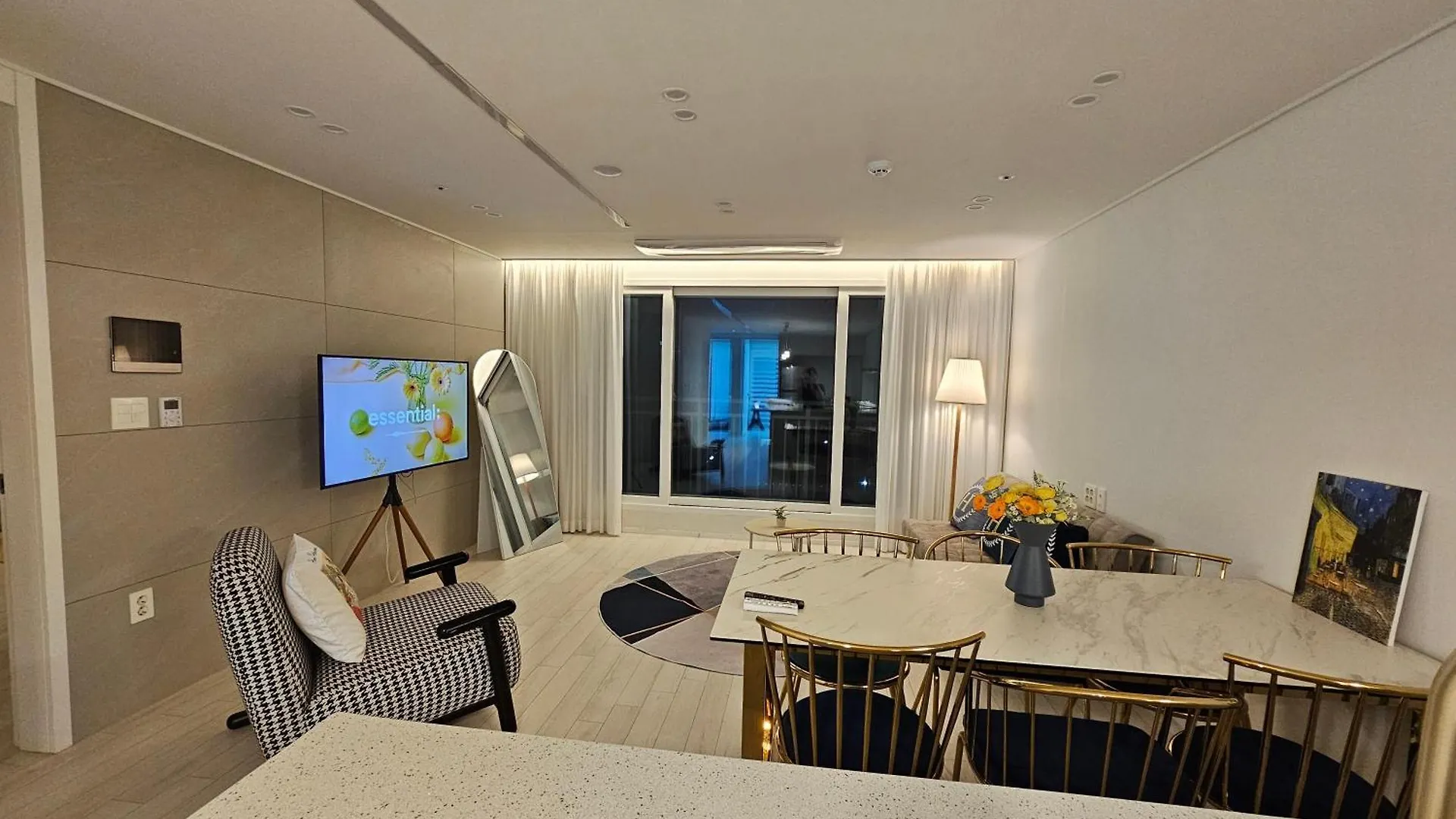 Moonlight Sonata Apartment Bucheon